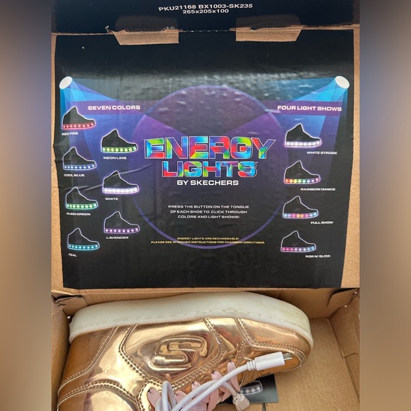 Sketchers Metallic Light Up Sneakers - Picture 6 of 7